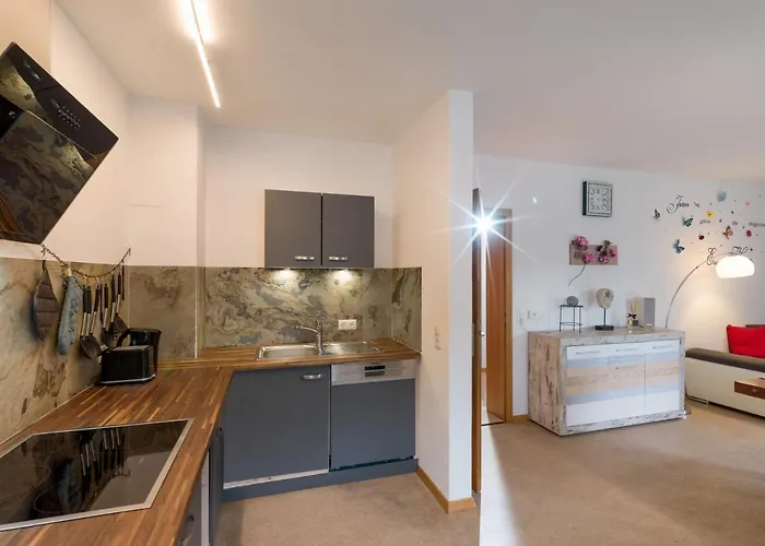 Haus Yvonne شقة *