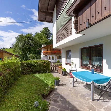 Haus Yvonne *